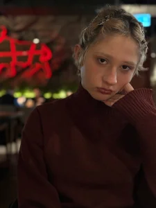 _meliska_: Just me ( 3 фото)