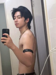 kissbaby-111 Public Pic 6