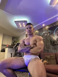 Kalyan_Casstelo 🫶🏻 Foto