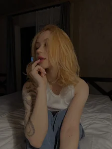 Meow_Nancy Lifestyle photos Immagine  3