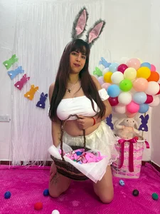 Cherrybustyx19 Happy Easter 🥕🐇🐰🐰🐇 Pic