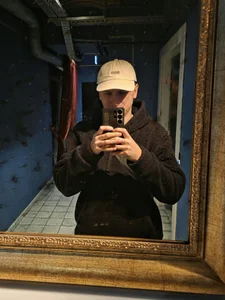 Einar_Nut Public Pic 5