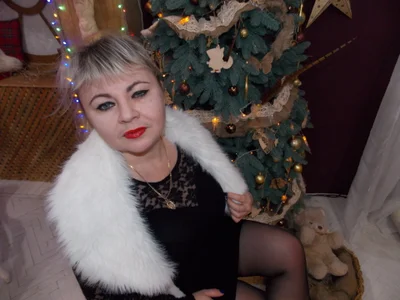 EllieLovee NewYear slika 2