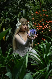 Melody-chersAn ethereal soul that blooms among nature, like a fantasy sigh come true. " 🌸✨图片 6