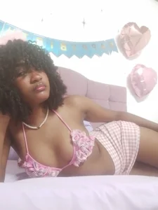 Cherry_BloomK Cinnamon on your skin Pic 3