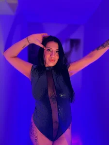 VictoriaHenao Pure Temptation💋💜 Pic 6