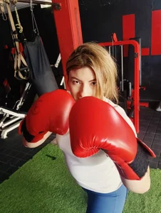 NatyLeone naty with boxing gloves Pic 2