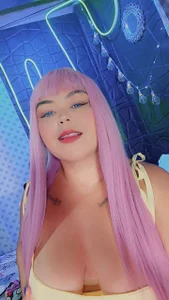Horny_kaylee Pink hair and blue eyes Billede 6