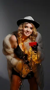 EmilyEvanse 🎄❤️😍 Pic