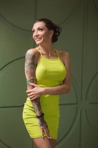 Beautiful_inside Public Pic 2