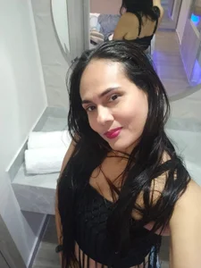 pamela_gael pamela + Pic 4