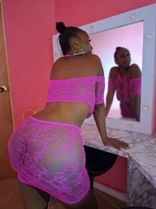 missfoster THATS ME 🖤🥀 Pic 8