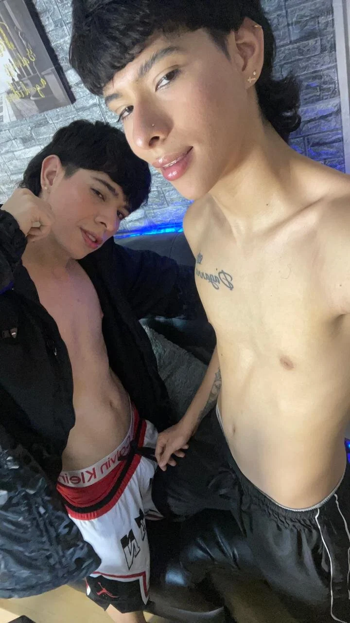 deanmoons_boys_ Public  снимка