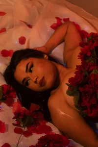 Victoria_vallejo_ delicate flower Hình 4