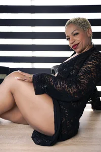 summer_night_ Fire in the look, calm on the skin. Pic 6