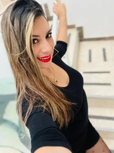 may_wood I look natural Foto