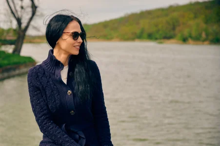 Ami_WhitePublic de Ami_Zing  3 Imagens