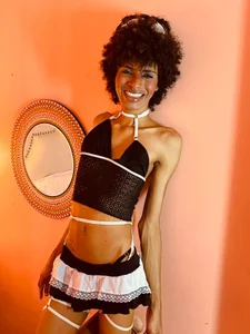 Violett_Salvatore Your delicate girl Pic