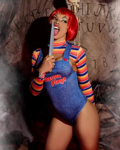 EmilyCoast-1 Your Evil Doll Halloween 2023 Pic 3