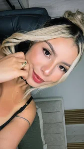 amara_ricci ✌🤍 Pic