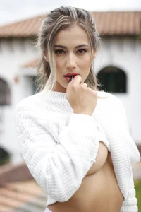 Lucy_fit Hi honey, why don't you subscribe and see my other photos ? Pic