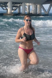 velvetvista Public Pic 3