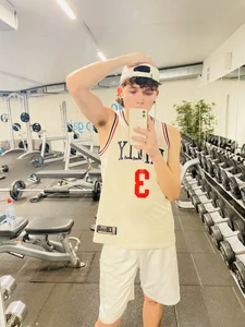 ccamilo-andress Public  2টি ছবি