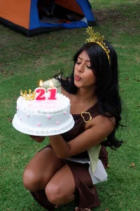 meggan_07 HAPPY BIRTHDAY TO ME Pic 2