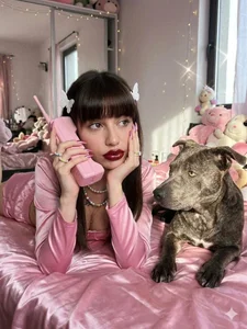 Anisefoxy Public Immagine 