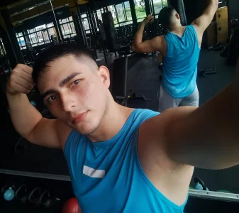 hot__guys_Public图片 4