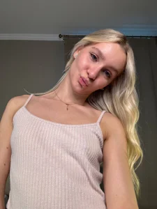 LoreneNorden Cute 🥰 Foto 2