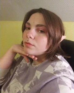 Public od Colins_Pink_Room  2 snímek