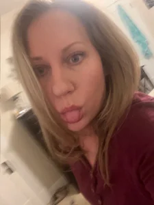 Public de Ya_Never_Know  5 Imagens