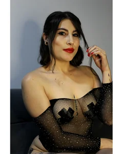 amelie_collins hello slika