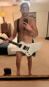 Activities ภาพเซ็กส์ 1 รูปของ OnePerfectCock