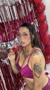 zoe_cute2 Valentine's Day 💝  6টি ছবি