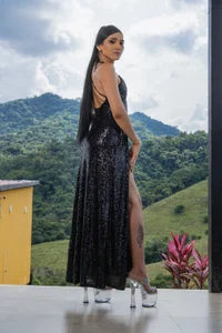 Cataleya_divine Your lady queen 👑 💅 💃  7টি ছবি