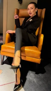 StripSuckura Public  3টি ছবি