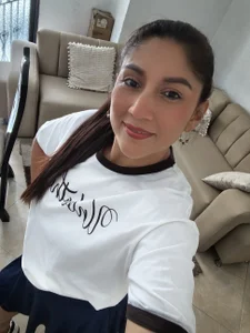 Nayara22_ Public Pic
