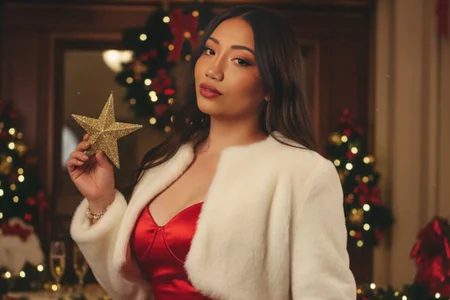 BarbieMonet Merry Christmas✨🎄 Pic 2