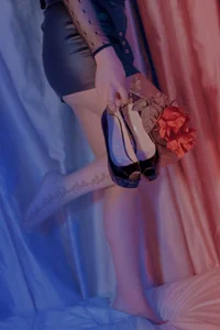 caroline_host Public slika