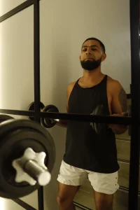 KylliamLevisExercising arma图片 4