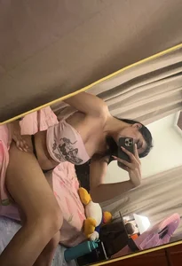 Womanoflove1 Public 圖片 5