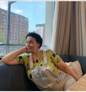 EveLibston Public صورة واحدة|EveLibston Public صورتان|EveLibston Public  5 صور|EveLibston Public  5 صورة