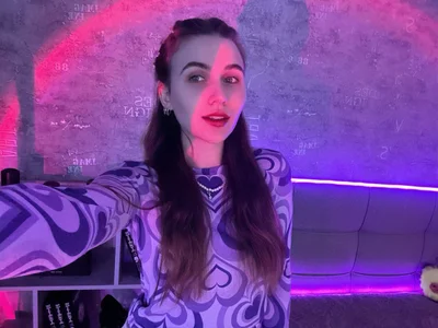 AliceCharmy purple sunset Pic 2