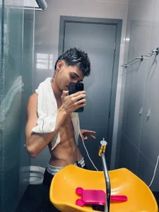 Soymaiks_'s XXX Nude Photo 3