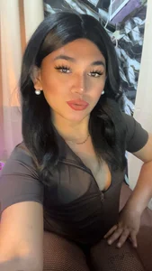 ScarletMoore Public Foto 4