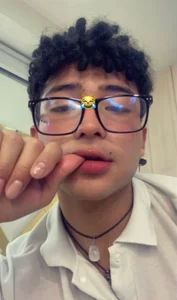 Cute face and naughty mind sweet Valentin 😏 od Valentin0_3  3 snímek