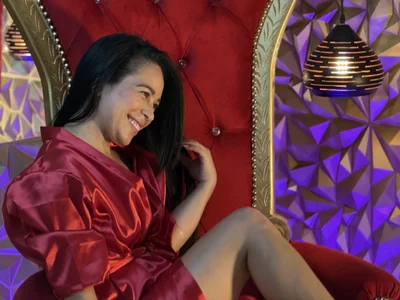 AlinaZans Red ❤️ Pic 3