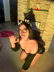 Ema_wett Kitty dark 🎃 Pic 3